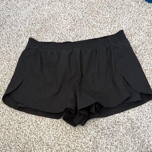 girlfriend collective Black Athletic Split-Hem Shorts